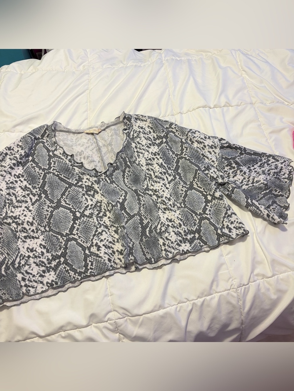 NWOT ALTAR’D STATE snake skin print top
